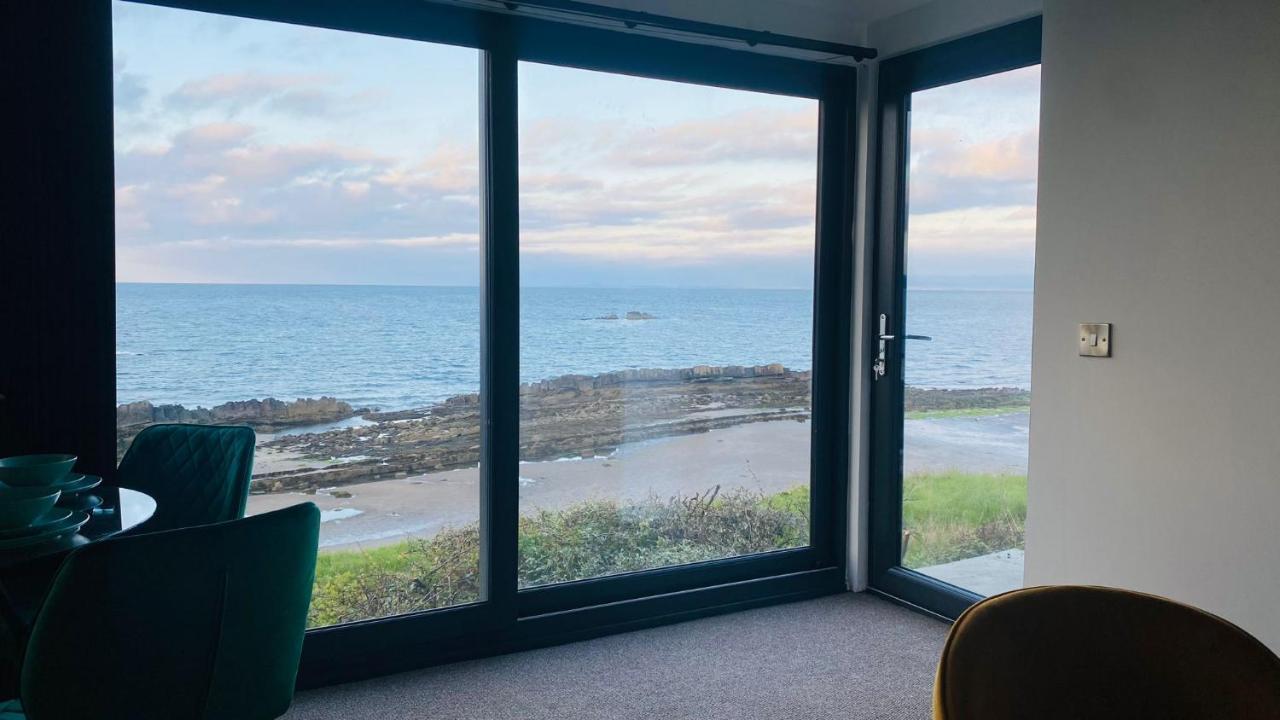 Luxury Beach Front Rooms- Pma Kirkcaldy Exterior photo